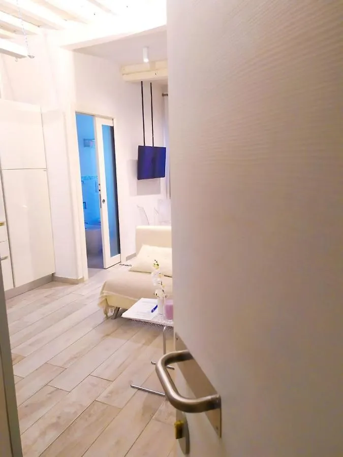 Apartment Appartamento In Via San Gallo Florence Italy